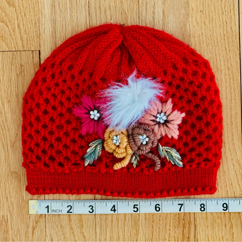 Handmade Crochet Red Beanie Flower & Feather motif Women / Teens - Picture 3 of 4
